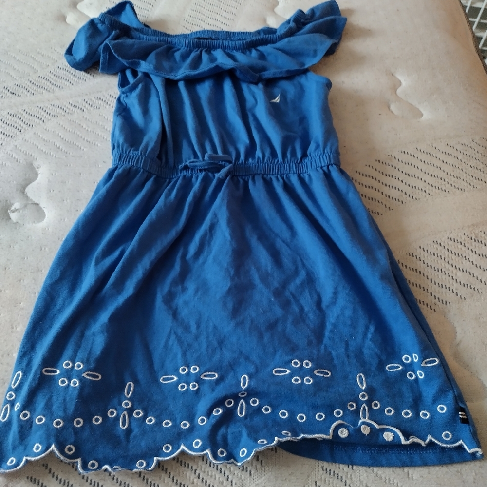 Girl's clothing bundle